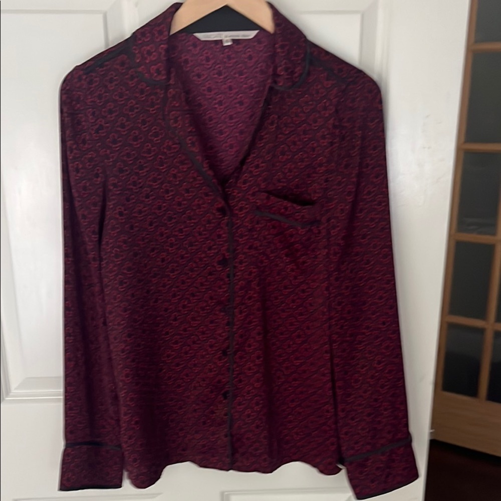 RACHEL Rachel Roy Wine color silky print button down shirt medium